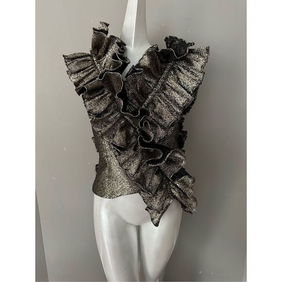 AKNVAS Blair Metallic Ruffle Top - Picture 5 of 10